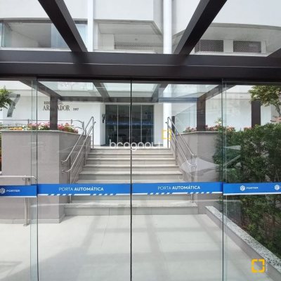 Apartamento com 108m², 3 quartos (sendo 1 suíte), 1 garagem, no bairro Balneário em Florianópolis