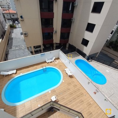 Apartamento com 108m², 3 quartos (sendo 1 suíte), 1 garagem, no bairro Balneário em Florianópolis