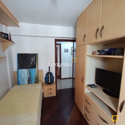 Apartamento com 108m², 3 quartos (sendo 1 suíte), 1 garagem, no bairro Balneário em Florianópolis