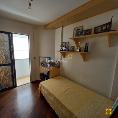Apartamento com 108m², 3 quartos (sendo 1 suíte), 1 garagem, no bairro Balneário em Florianópolis