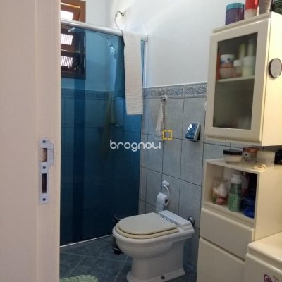 Casa com 195m², 4 quartos (sendo 2 suítes), 6 garagens, no bairro Ingleses em Florianópolis