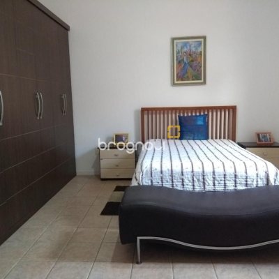 Casa com 195m², 4 quartos (sendo 2 suítes), 6 garagens, no bairro Ingleses em Florianópolis