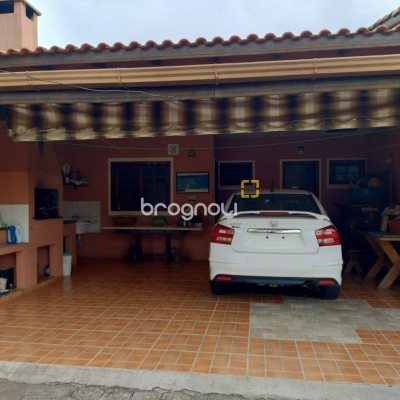 Casa com 195m², 4 quartos (sendo 2 suítes), 6 garagens, no bairro Ingleses em Florianópolis