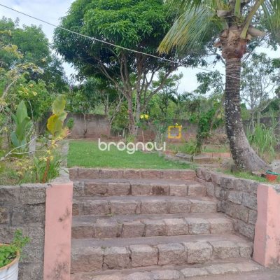 Casa com 195m², 4 quartos (sendo 2 suítes), 6 garagens, no bairro Ingleses em Florianópolis