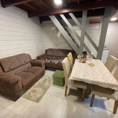 Casa com 150m², 3 quartos (sendo 1 suíte), 2 garagens, no bairro Ingleses em Florianópolis