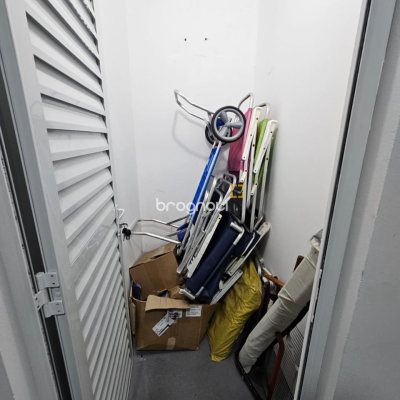 Apartamento com 79m², 2 quartos (sendo 1 suíte), 2 garagens, no bairro Córrego Grande em Florianópolis