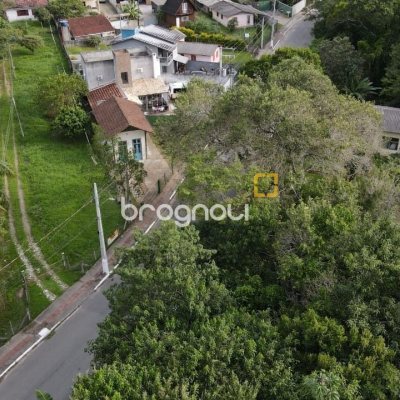 Terreno com 3657m², no bairro Ratones em Florianópolis