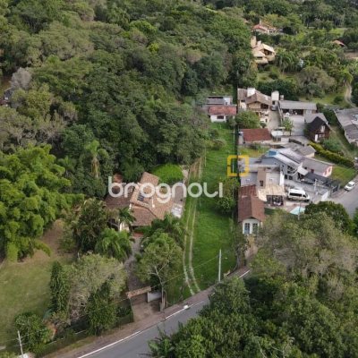 Terreno com 3657m², no bairro Ratones em Florianópolis