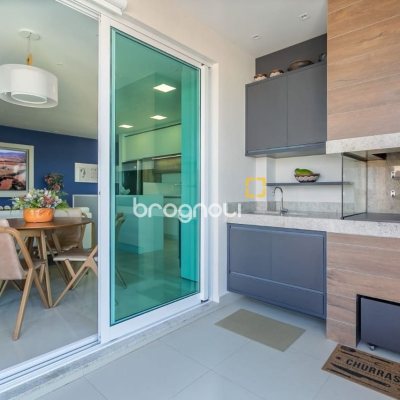 Cobertura com 166m², 2 quartos (sendo 2 suítes), 3 garagens, no bairro Campeche em Florianópolis