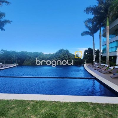 Cobertura com 166m², 2 quartos (sendo 2 suítes), 3 garagens, no bairro Campeche em Florianópolis