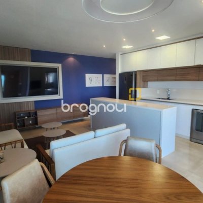 Cobertura com 166m², 2 quartos (sendo 2 suítes), 3 garagens, no bairro Campeche em Florianópolis