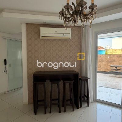 Apartamento com 123m², 2 quartos (sendo 1 suíte), 1 garagem, no bairro Estreito em Florianópolis