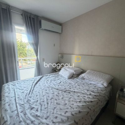 Apartamento com 123m², 2 quartos (sendo 1 suíte), 1 garagem, no bairro Estreito em Florianópolis