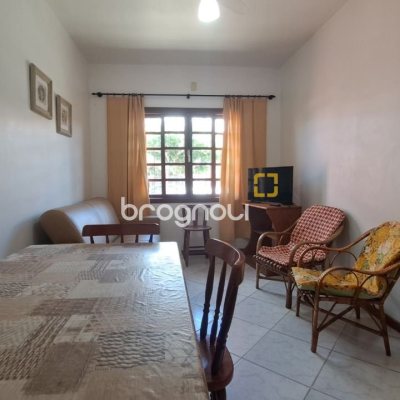 Casa com 450m², 8 quartos (sendo 3 suítes), 10 garagens, no bairro Ingleses em Florianópolis