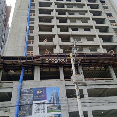 Apartamento com 91m², 3 quartos (sendo 1 suíte), 1 garagem, no bairro Pedra Branca em Palhoça