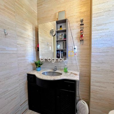Apartamento com 57m², 2 quartos, 1 garagem, no bairro Coqueiros em Florianópolis