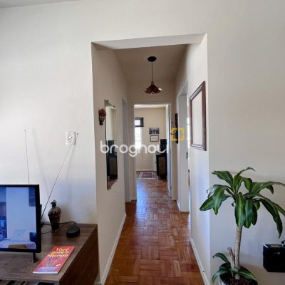 Apartamento com 57m², 2 quartos, 1 garagem, no bairro Coqueiros em Florianópolis
