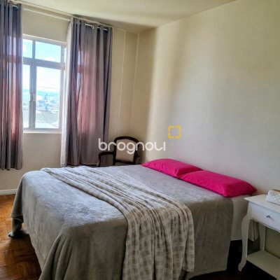 Apartamento com 57m², 2 quartos, 1 garagem, no bairro Coqueiros em Florianópolis