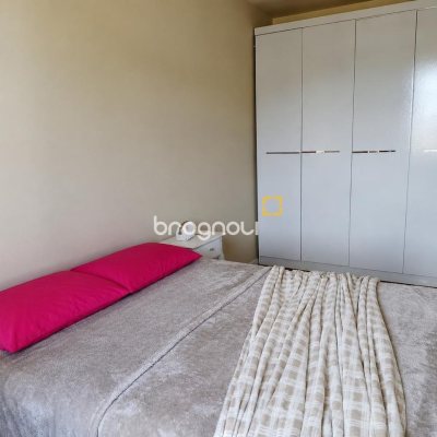 Apartamento com 57m², 2 quartos, 1 garagem, no bairro Coqueiros em Florianópolis