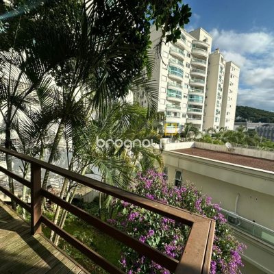 Apartamento com 94m², 3 quartos (sendo 1 suíte), 2 garagens, no bairro Itacorubi em Florianópolis
