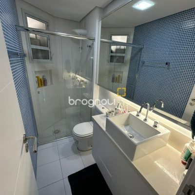 Apartamento com 94m², 3 quartos (sendo 1 suíte), 2 garagens, no bairro Itacorubi em Florianópolis