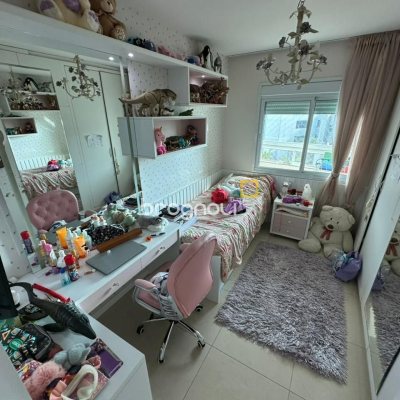 Apartamento com 94m², 3 quartos (sendo 1 suíte), 2 garagens, no bairro Itacorubi em Florianópolis