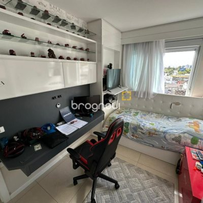 Apartamento com 94m², 3 quartos (sendo 1 suíte), 2 garagens, no bairro Itacorubi em Florianópolis