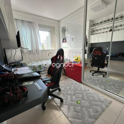 Apartamento com 94m², 3 quartos (sendo 1 suíte), 2 garagens, no bairro Itacorubi em Florianópolis