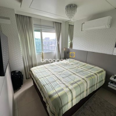 Apartamento com 94m², 3 quartos (sendo 1 suíte), 2 garagens, no bairro Itacorubi em Florianópolis