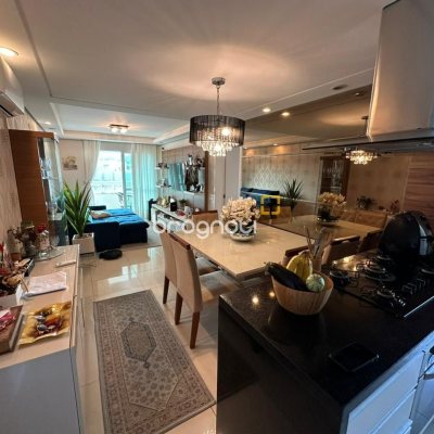 Apartamento com 94m², 3 quartos (sendo 1 suíte), 2 garagens, no bairro Itacorubi em Florianópolis