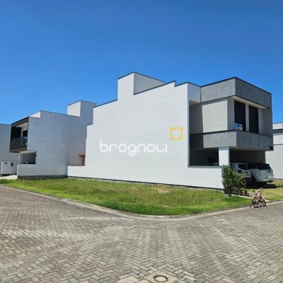Terreno com 172m², no bairro Beira Rio em Biguaçu