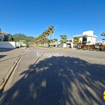 Terreno com 172m², no bairro Beira Rio em Biguaçu