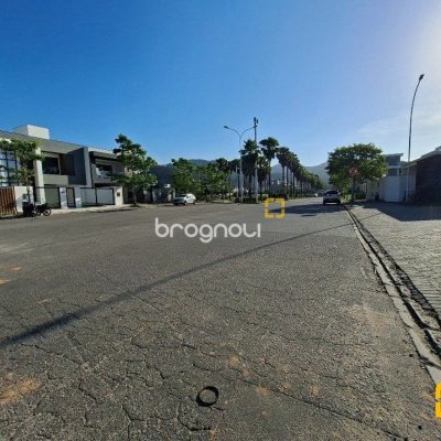 Terreno com 172m², no bairro Beira Rio em Biguaçu