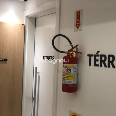 Cobertura com 213m², 3 quartos (sendo 3 suítes), 2 garagens, no bairro Barreiros em São José