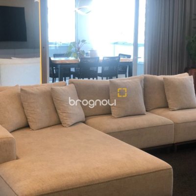 Cobertura com 213m², 3 quartos (sendo 3 suítes), 2 garagens, no bairro Barreiros em São José