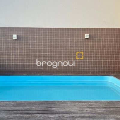 Apartamento com 119m², 2 quartos (sendo 1 suíte), 2 garagens, no bairro Nossa Senhora do Rosário em São José