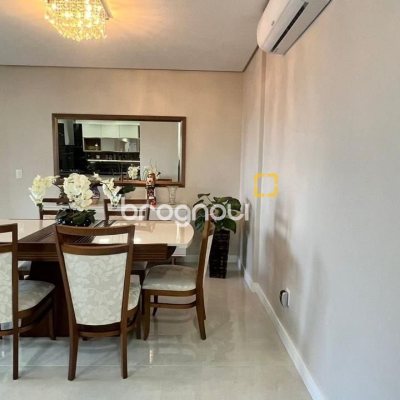Apartamento com 119m², 2 quartos (sendo 1 suíte), 2 garagens, no bairro Nossa Senhora do Rosário em São José