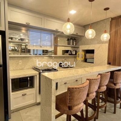 Apartamento com 119m², 2 quartos (sendo 1 suíte), 2 garagens, no bairro Nossa Senhora do Rosário em São José