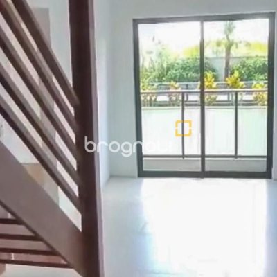 Apartamento com 73m², 2 quartos (sendo 1 suíte), 1 garagem, no bairro Monte Verde em Florianópolis