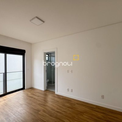 Apartamento com 74m², 2 quartos (sendo 1 suíte), 1 garagem, no bairro Monte Verde em Florianópolis