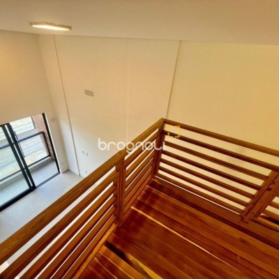 Apartamento com 74m², 2 quartos (sendo 1 suíte), 1 garagem, no bairro Monte Verde em Florianópolis