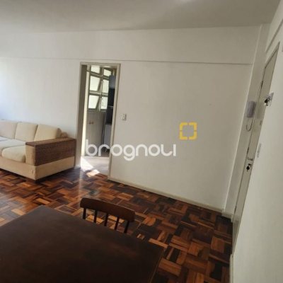 Apartamento com 67m², 3 quartos, 1 garagem, no bairro Trindade em Florianópolis
