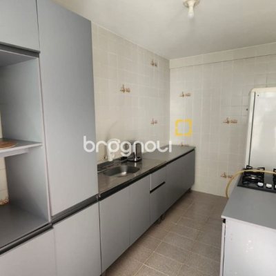 Apartamento com 67m², 3 quartos, 1 garagem, no bairro Trindade em Florianópolis