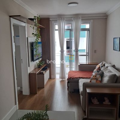 Apartamento com 63m², 2 quartos, no bairro Praia Comprida em São José