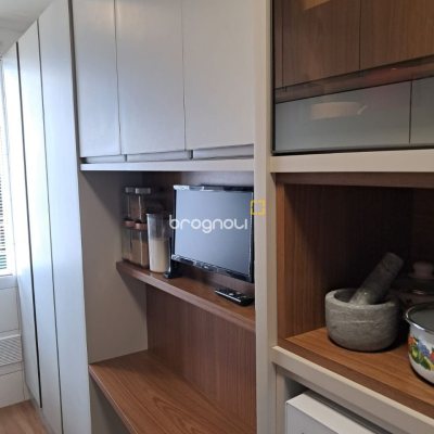 Apartamento com 63m², 2 quartos, no bairro Praia Comprida em São José