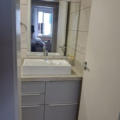 Apartamento com 63m², 2 quartos, no bairro Praia Comprida em São José