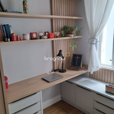 Apartamento com 63m², 2 quartos, no bairro Praia Comprida em São José