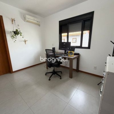 Casa de Condomínio com 118m², 3 quartos (sendo 1 suíte), 2 garagens, no bairro Campeche em Florianópolis
