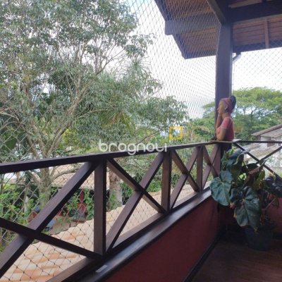 Casa com 288m², 5 quartos (sendo 1 suíte), 2 garagens, no bairro Campeche em Florianópolis