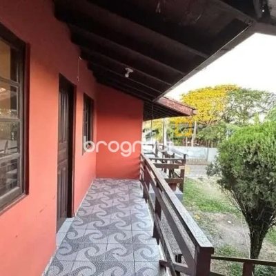 Apartamento com 330m², 8 quartos, 8 garagens, no bairro Campeche em Florianópolis